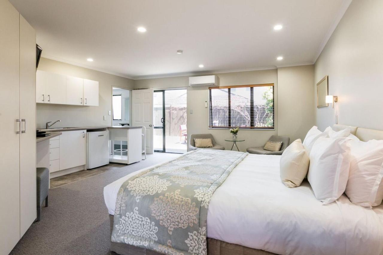Fairley Motor Lodge Napier Bagian luar foto