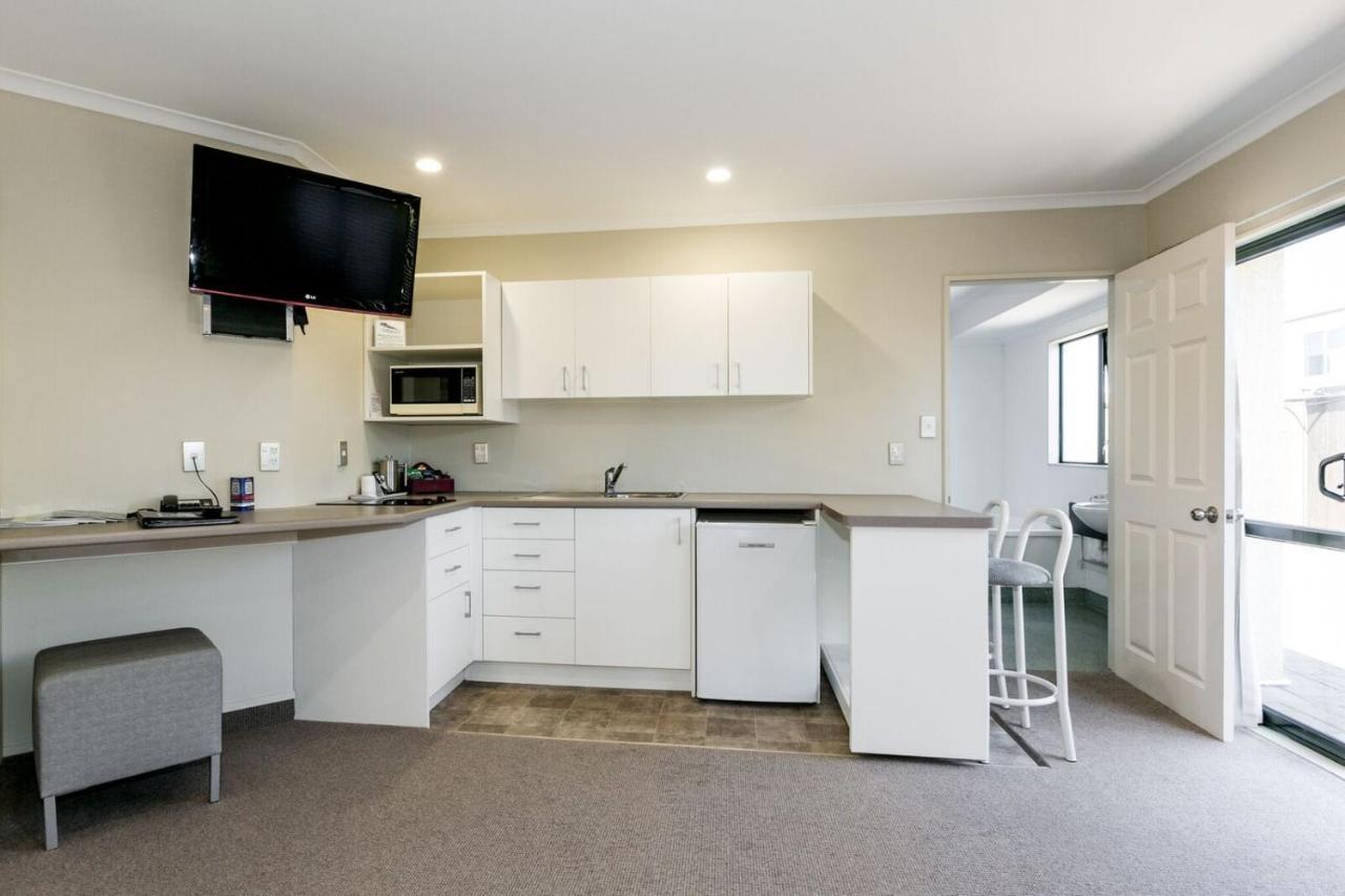 Fairley Motor Lodge Napier Bagian luar foto